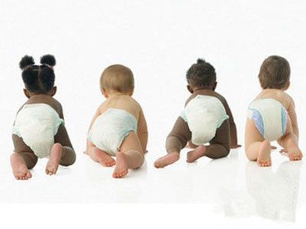 étymologie de couches pour bébés